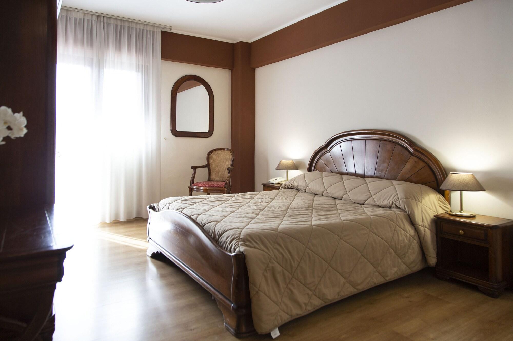 Grand Hotel Del Parco 페스카세롤리 외부 사진
