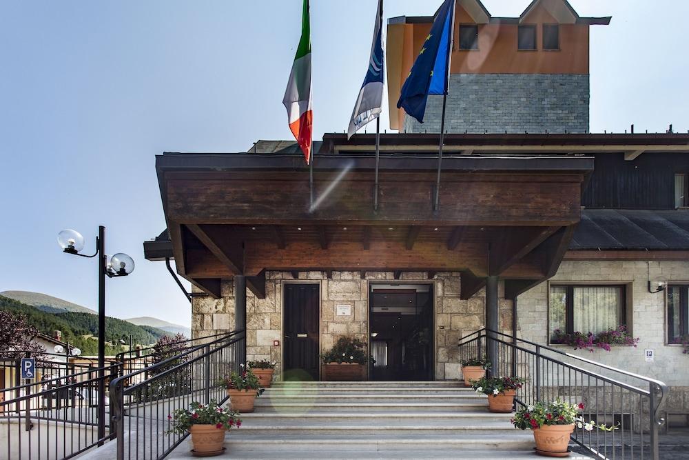 Grand Hotel Del Parco 페스카세롤리 외부 사진