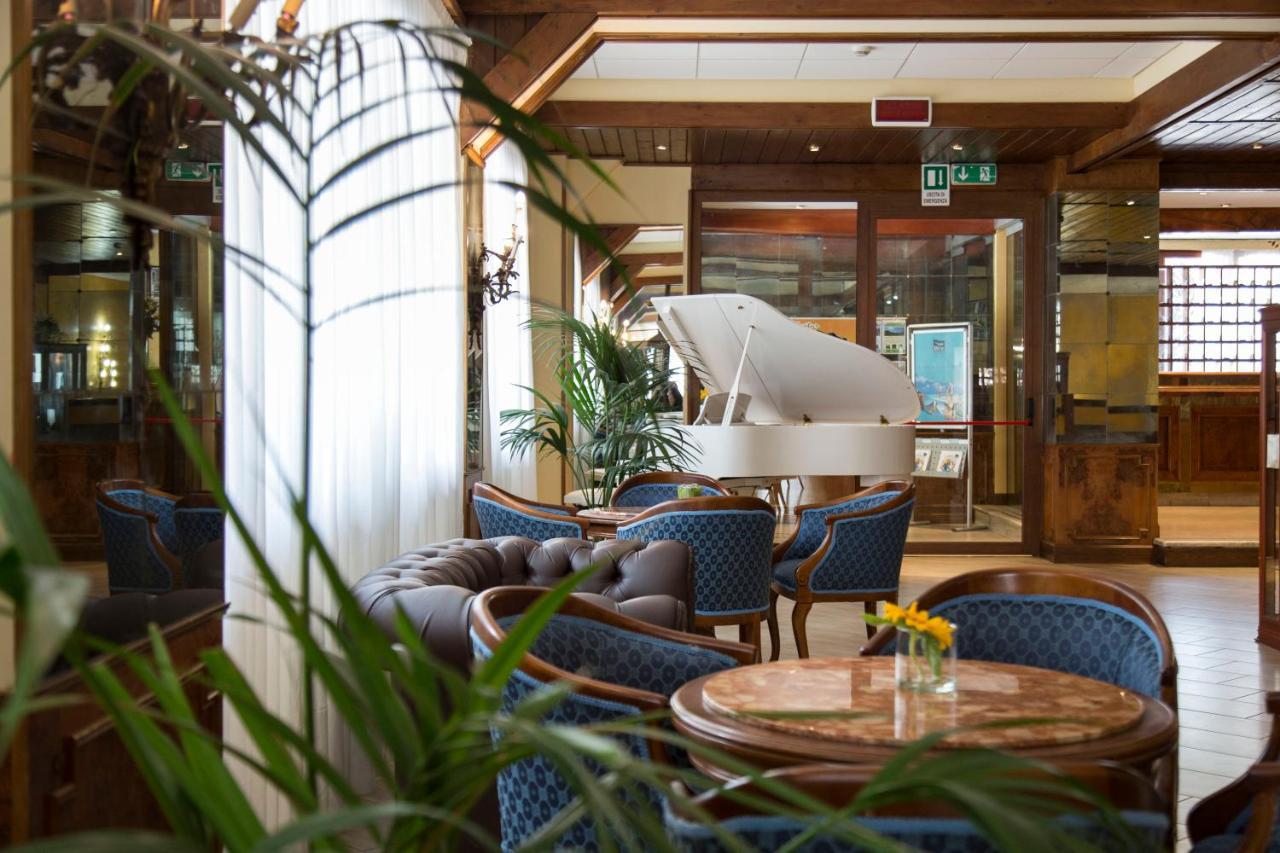 Grand Hotel Del Parco 페스카세롤리 외부 사진